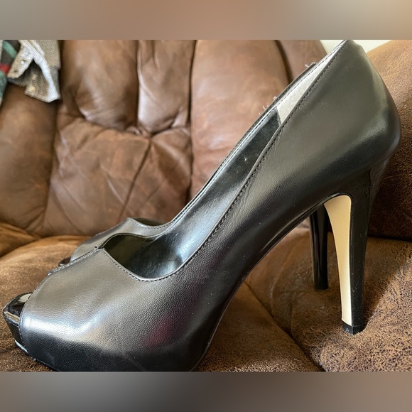 Nine West Heels - Picture 3 of 6